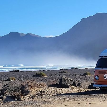 Salitre-1ª Linea De Mar Villa Famara Dış mekan fotoğraf